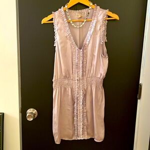 Silky dress in silver. Size large.